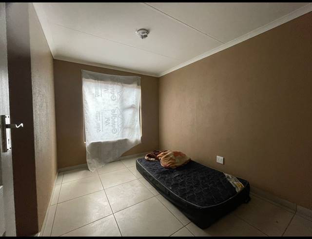 3 BEDROOM HOUSE FOR SALE IN VANDERBIJLPARK CE 4